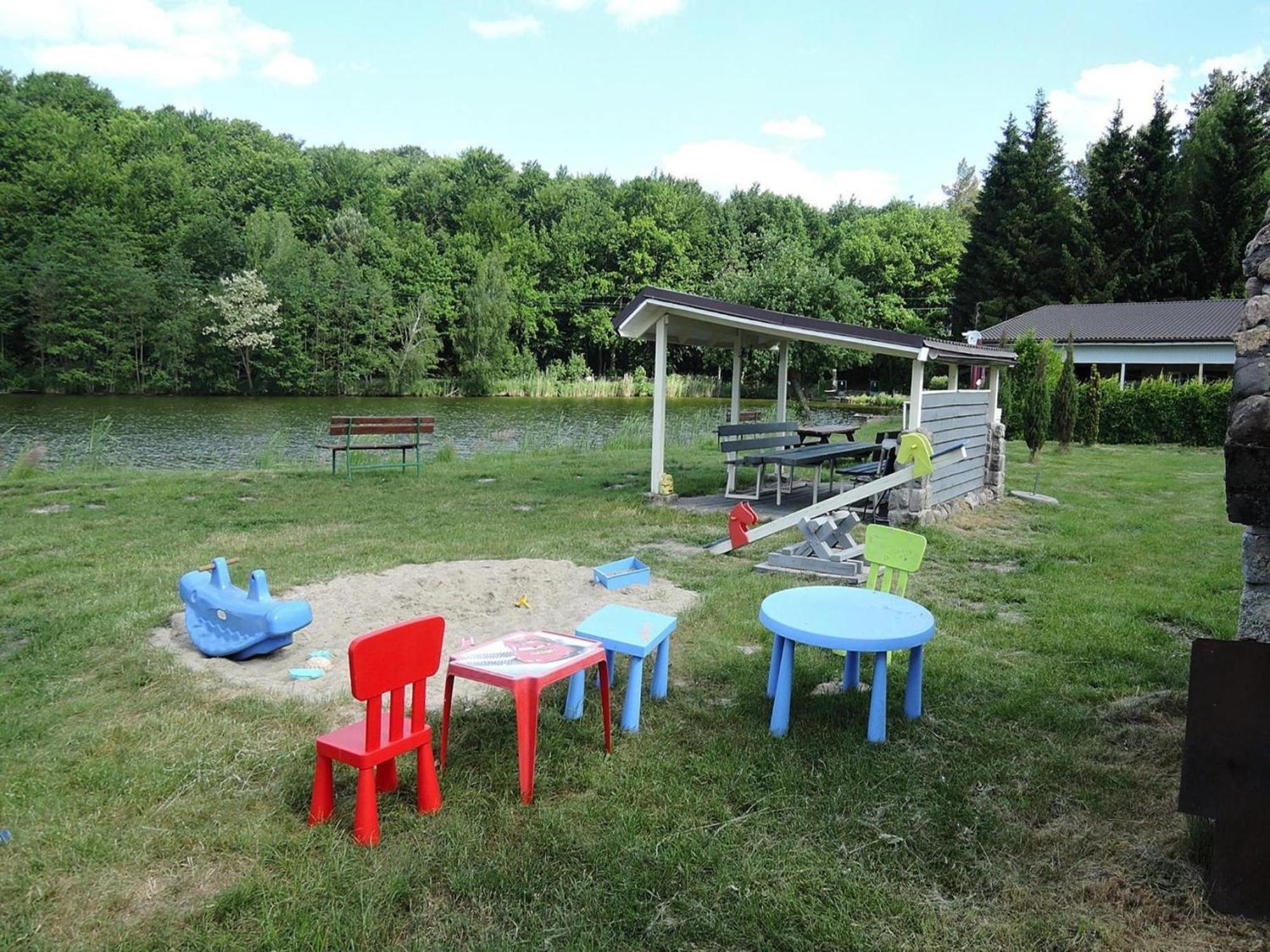 Holiday House In Szczecin At The Lake With Parking Space For 4 Persons Luaran gambar